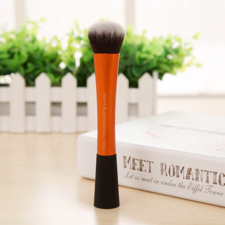 Makeup brush foundation brush powder brush